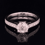 18 克拉白金老欧洲明亮式切割钻石戒指