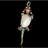 奥匈帝国纯银、珐琅和珍珠母贝海洋生物吊坠